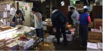 JAFPE volunteers tour and shop at the Tukiji Wholesale Market for the last time.